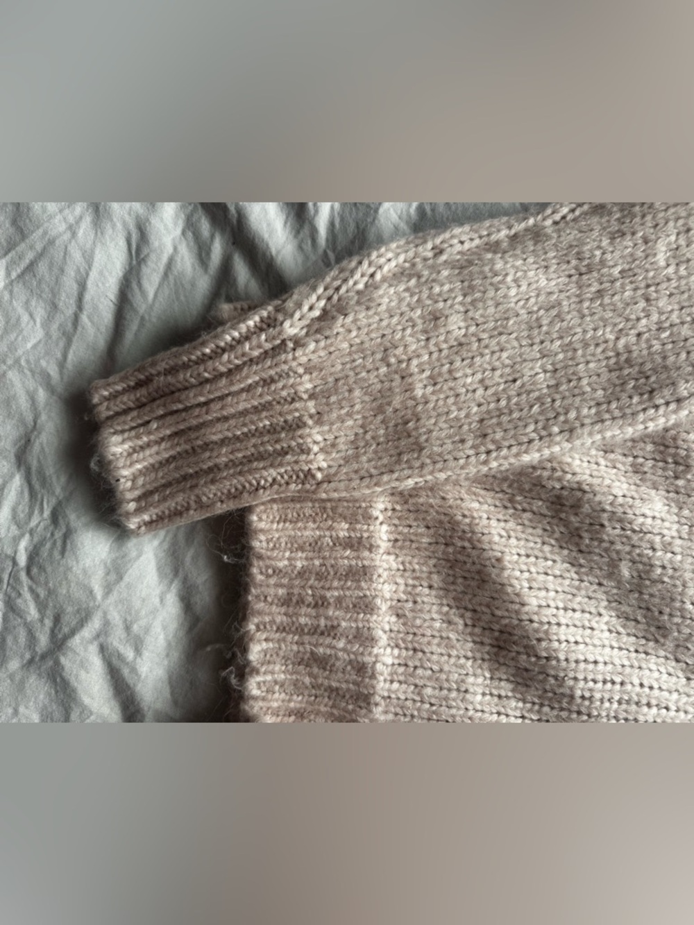 Zara One Shoulder Pearl Detail Knit Sweater Beige/pink Size M - Picture 5 of 12